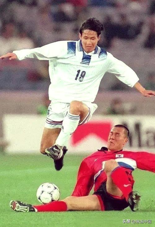 1998年3月1日，横滨国立竞技场。中国队VS中国香港队。黎兵的表现一如人们的想