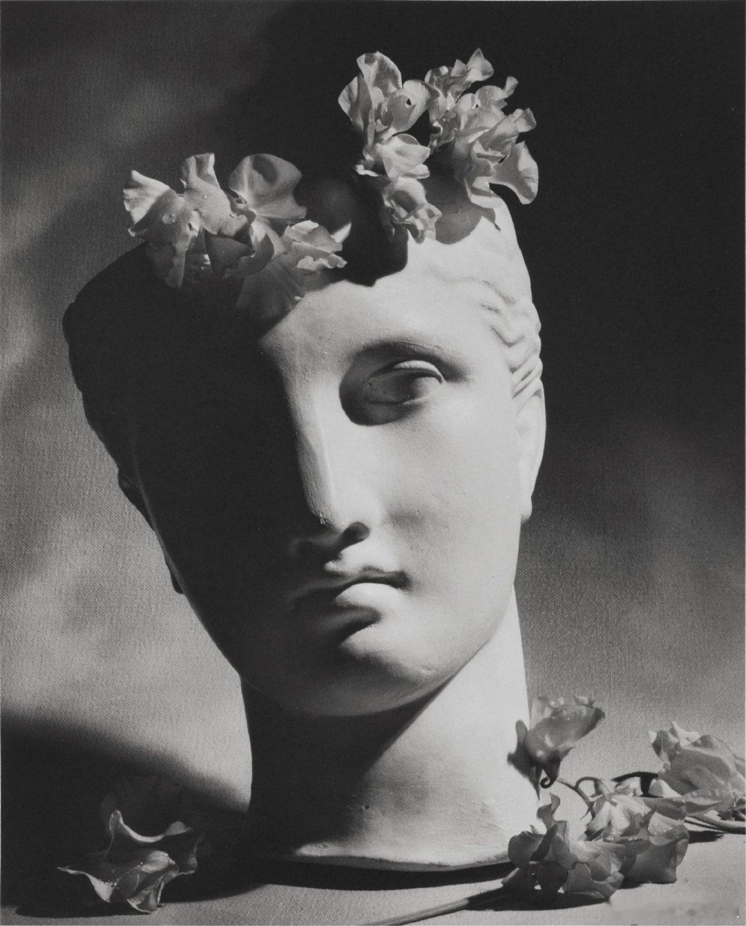 #西洋历史文化鱼缸[超话]# 美国著名时尚摄影师摄影师HORST P. HORS