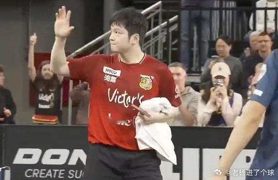 在刚刚结束的乒乓球德国杯半决赛中，樊振东￼效力的萨尔布吕肯3-1战胜奥克森豪森，