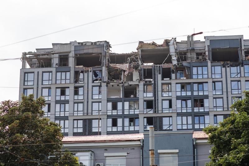 俄国防部称击落乌军4枚美制导弹 残骸损坏民用设施：俄国防部19日称，乌军18日向