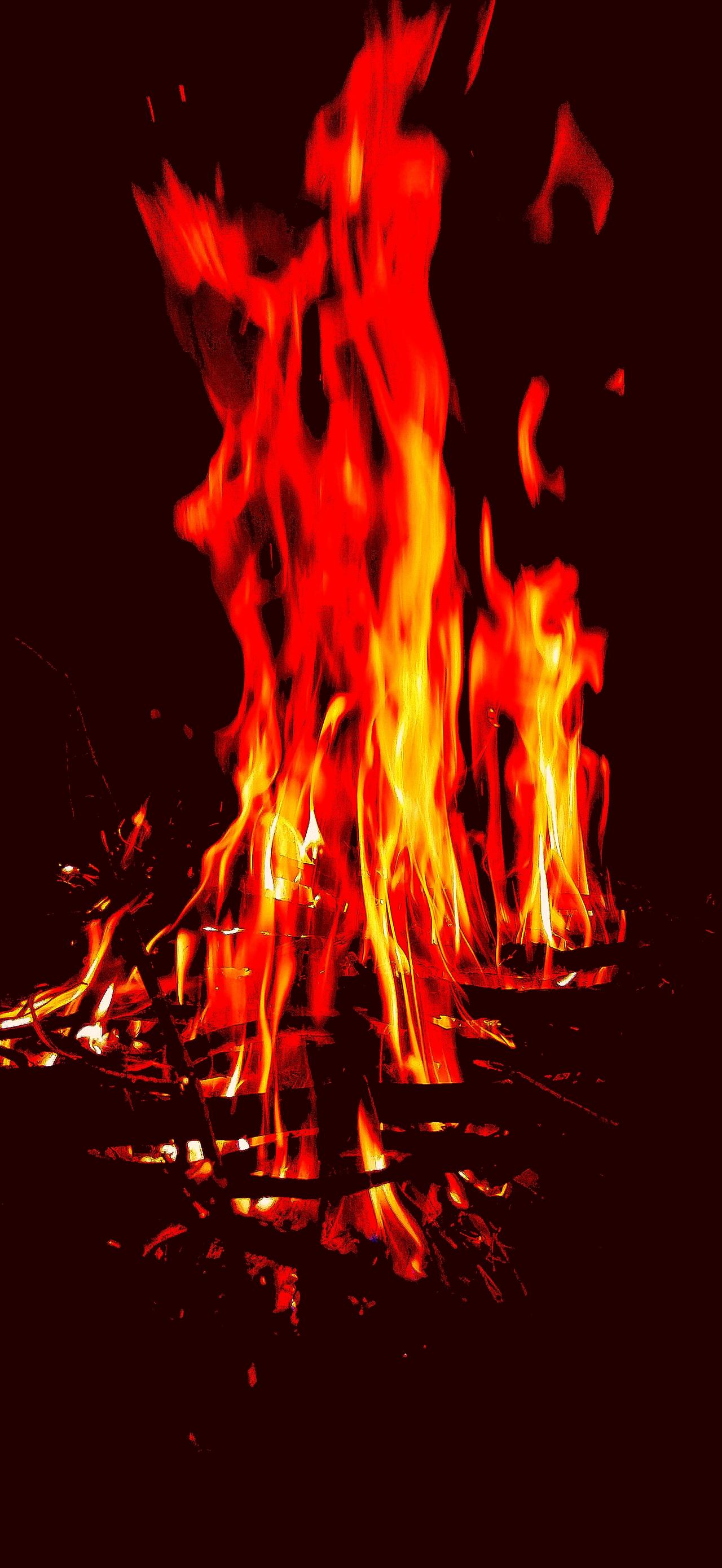 任何一个人的一辈子都不可能是一帆风顺的，不管是事业上还是感情上，总是难免遭遇一些