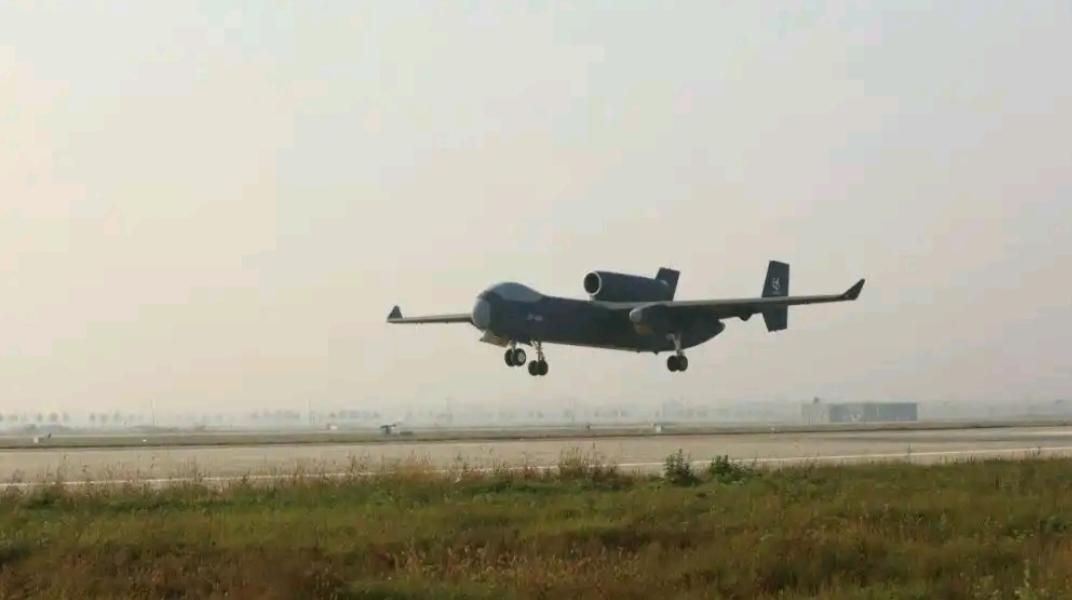 “九天”揽月！中国神秘无人机破云首飞，航空工业再落关键一子

九天无人机 九天无