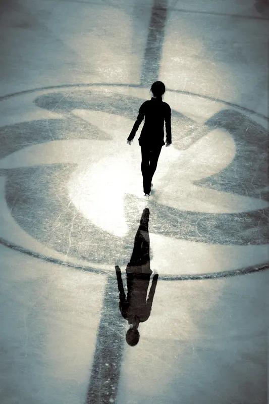 今年冬奥你最期待哪个项目？ 今年冬奥我最期待花样滑冰。这个项目简直是艺术与体育的