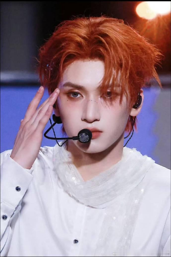 严浩翔7秒的part切了17次分镜 严浩翔亲身见证冲锋陷阵严浩翔亲身见证冲锋陷阵