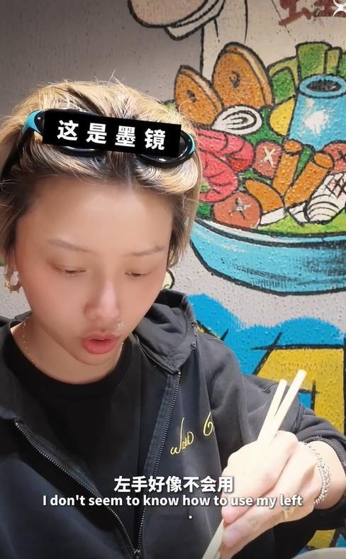 刘雨昕武汉寻味记武汉寻味记真的是下饭必备，裹满酱汁的热干面劲道又入味，粉糯的藕配