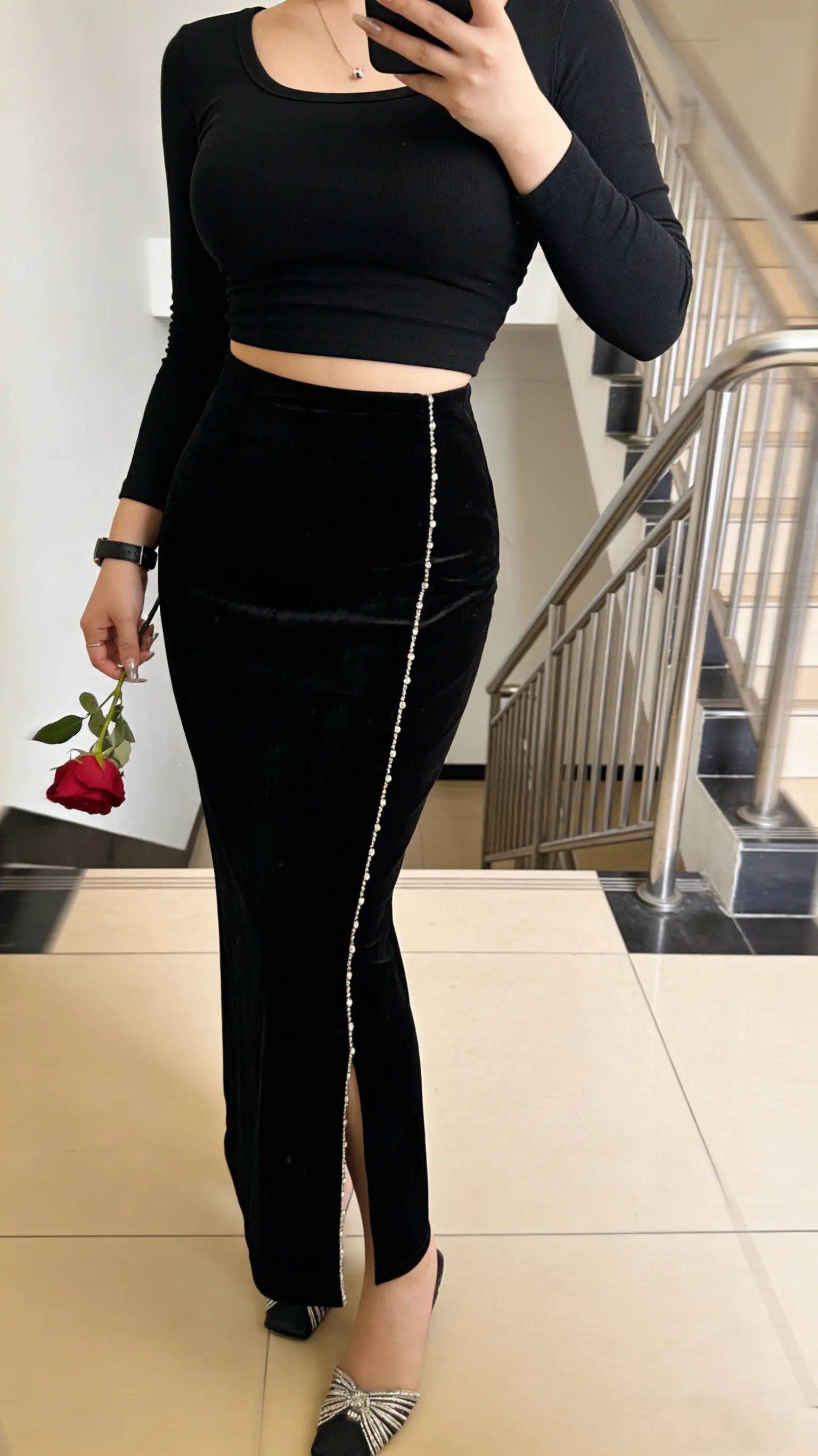 女性无论处于什么阶段，都该用心打扮自己呀。穿上那条心爱的小裙裙，去遇见...