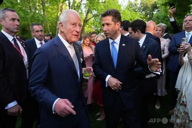 英国紧急“救火”，他亲自出面
美英关系紧张
英国国王查尔斯三世访问美国“救火”