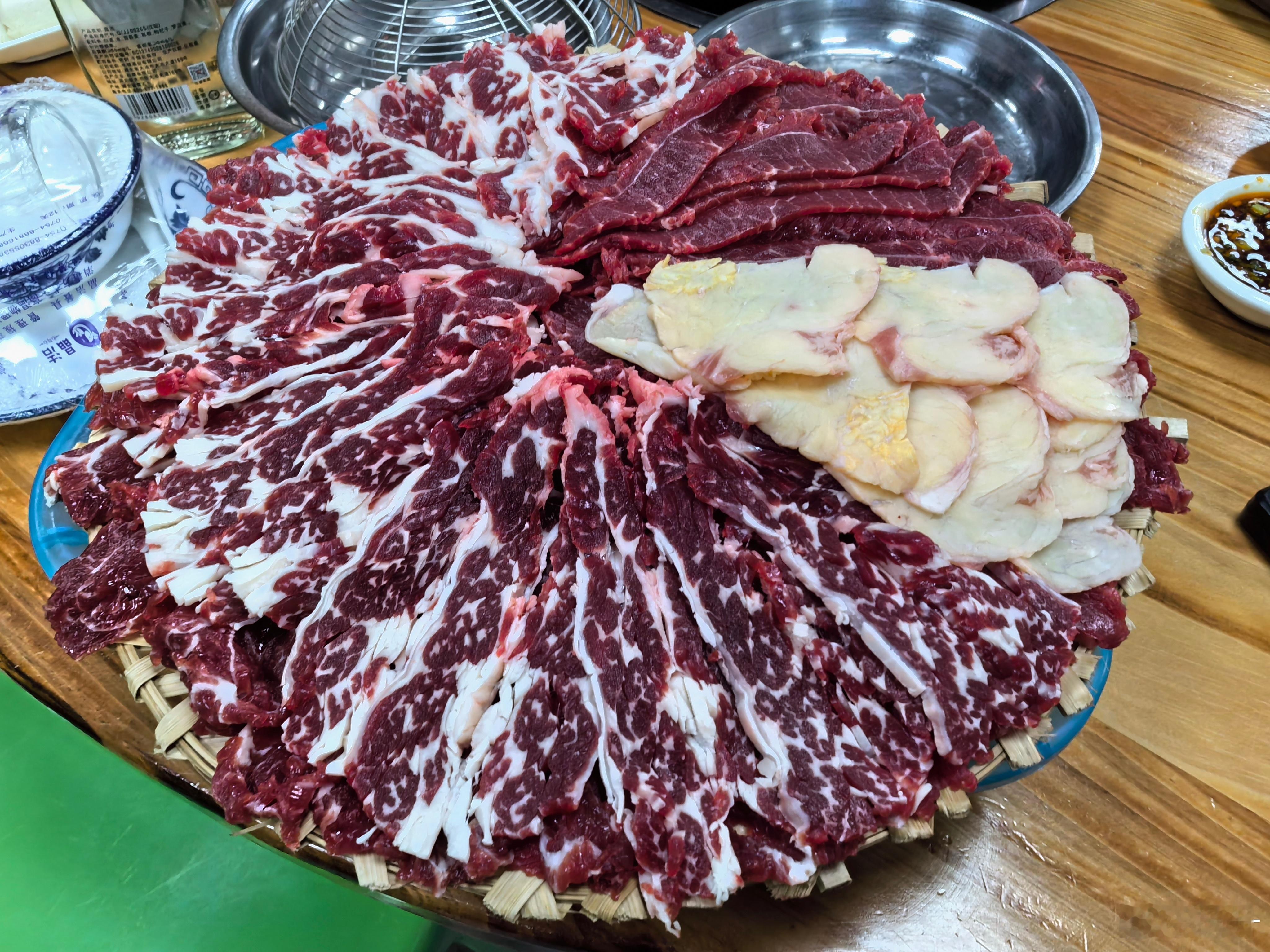 在深圳看不成球，那就来汕头吃吃吃吧…  ​​​