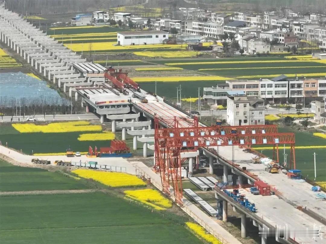 武汉1小时高速直达天门，预计2026年建成通车

近日，武（汉）天（门）高速天门
