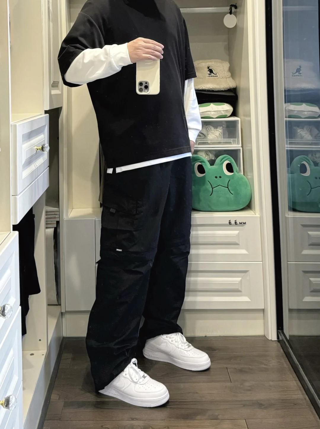 黑白叠穿｜工装裤穿搭