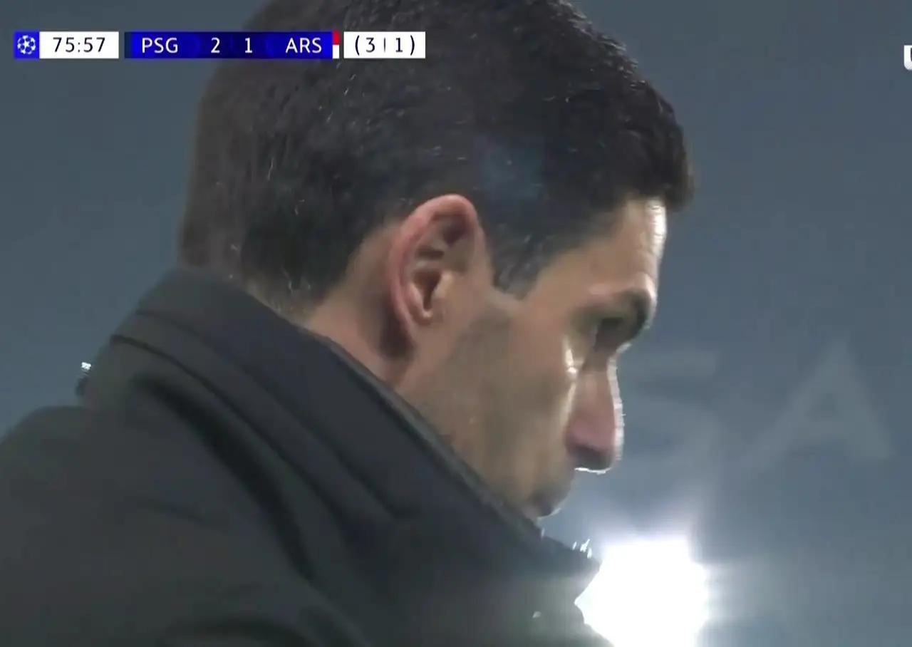 英超第19轮前六，曼城曼联利物浦车子全被弱旅0：0逼平掉队，阿森纳4：1维拉将冠