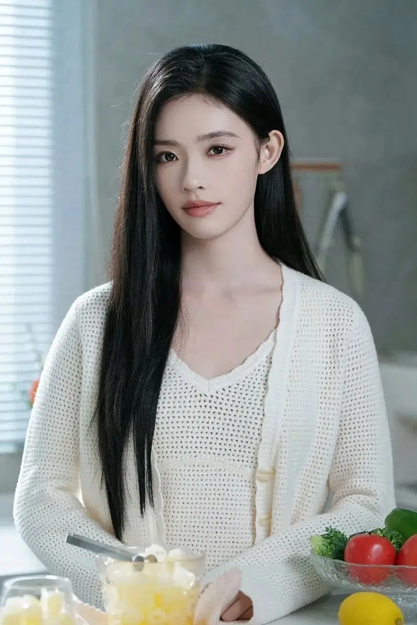 林允 惊艳众人