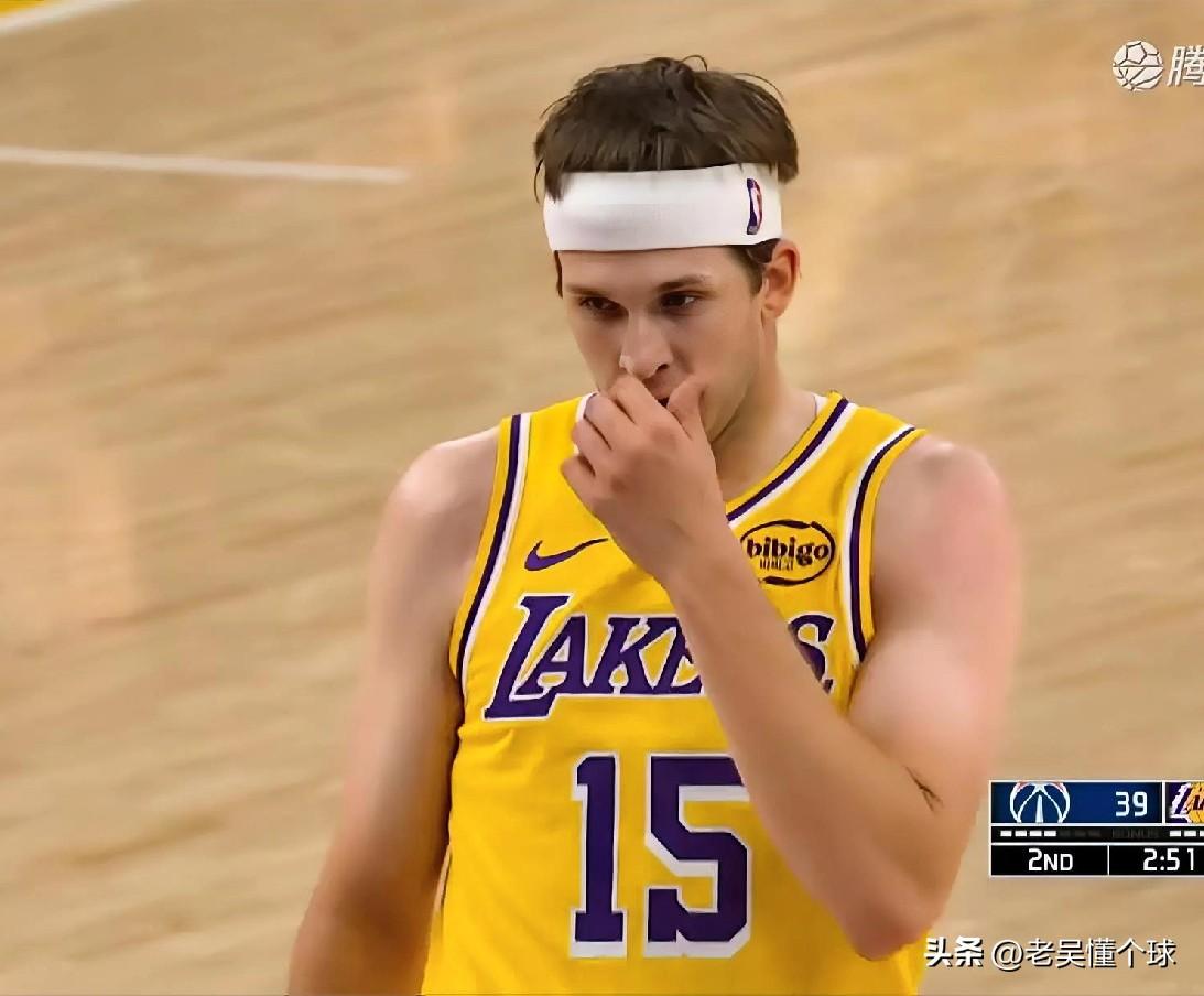 这样的里夫斯，真的不可阻挡，解说都尴尬。

没有东契奇，湖人拿捏一个奇才还是轻松