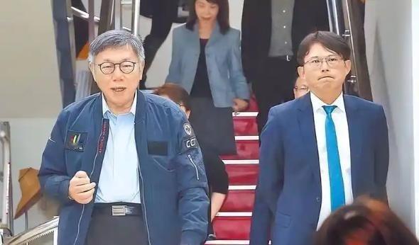 台“民众党”前主席柯文哲、主席黄国昌联合发表声明，8月30日，针对台湾新竹县竹北