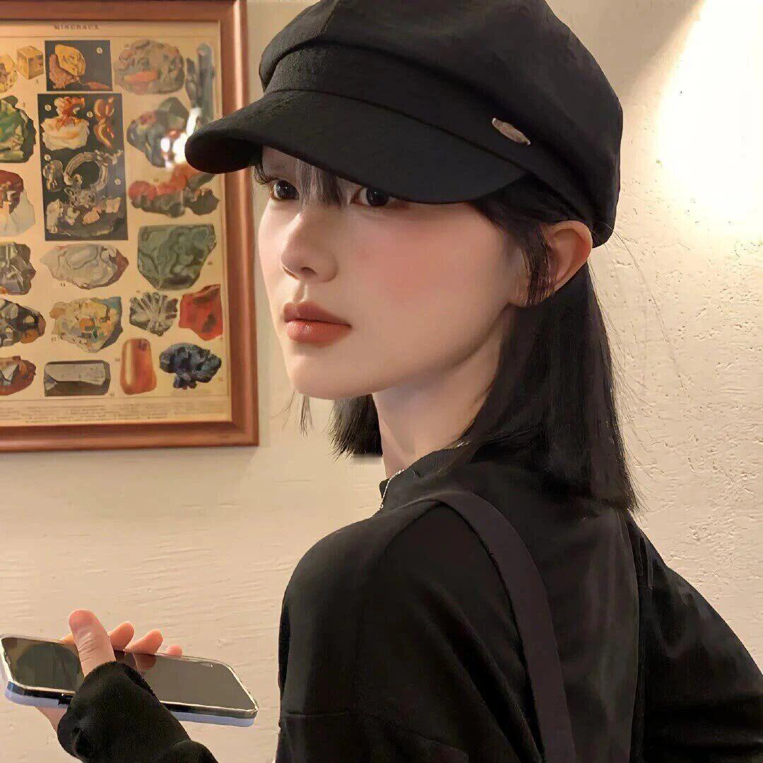 “苦难是花开的伏笔.” 