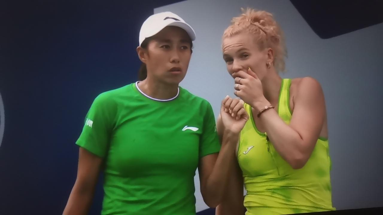 【决赛预告】WTA1000多伦多站双打决赛将在北京时间凌晨3:30开打
[1]?