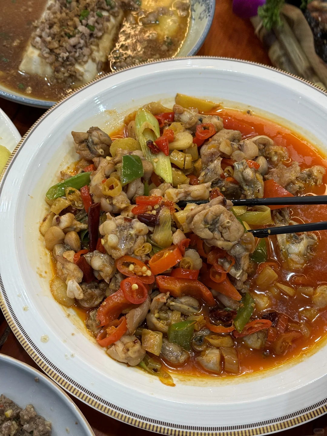 昆明！寺瓦路！！！ 吃到了坠好吃的普洱菜