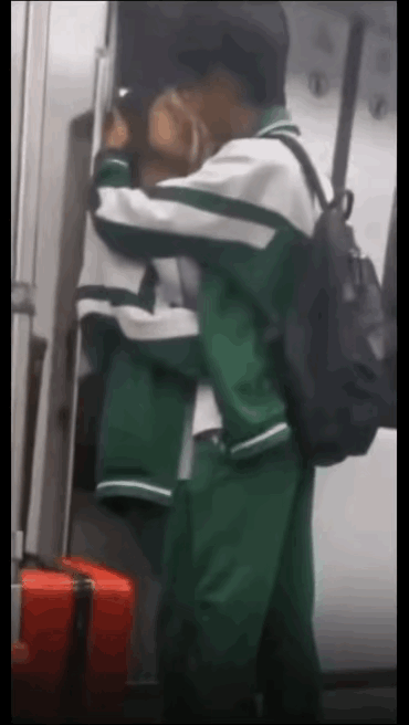 这才是青春，这才叫纯粹的爱情，珍惜吧孩子，有的人一辈子都未成拥有对青春的感悟 对