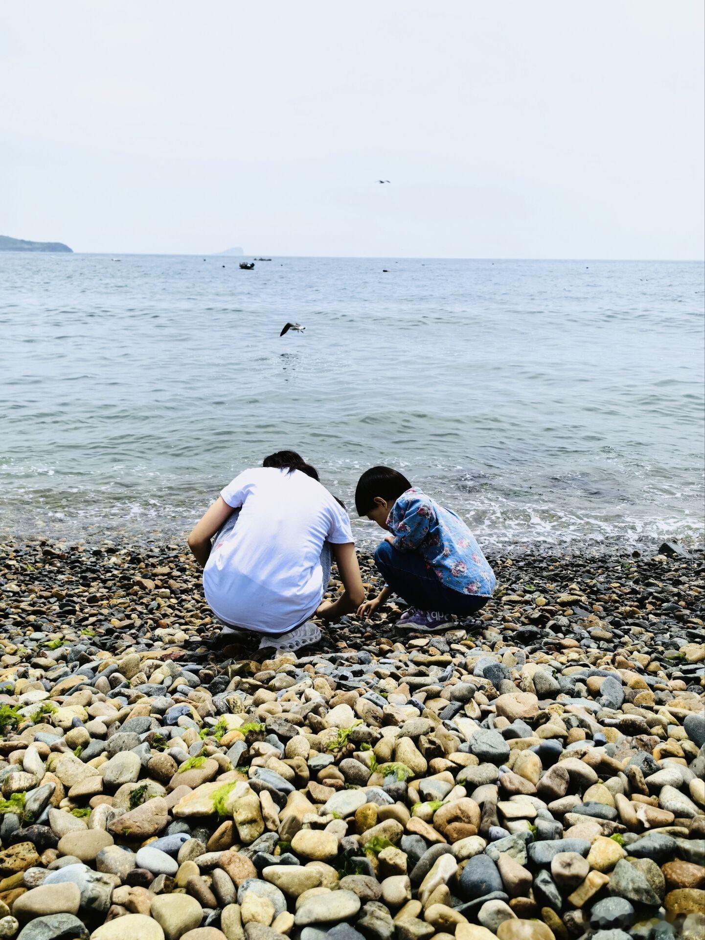 #亲子大玩家# 最近孩子们放假，为中考贡献考试的地方，返校之后，马上就要放暑假啦