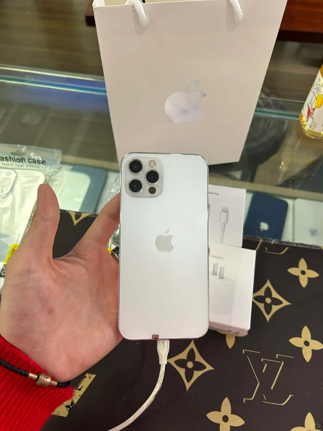 同城小姐姐到店📱置换14ProMax国行256G原装