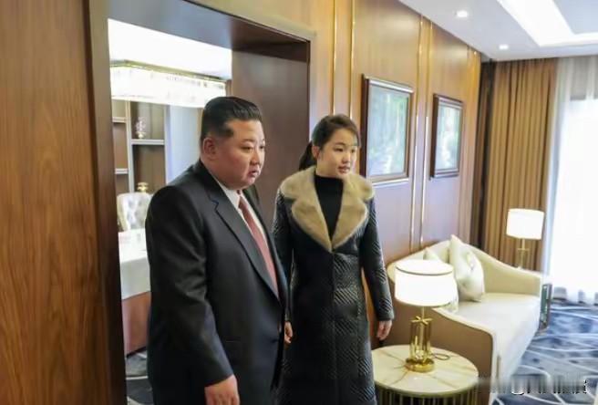 金正恩宣布一个重大决定，金珠爱现场见证

朝鲜又有大动作！北部三池渊一下子启用五