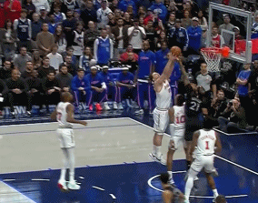 火箭被独行侠反超原因唯一，乌杜卡的“死亡五小”！
北京时间1月4日，火箭与独行侠