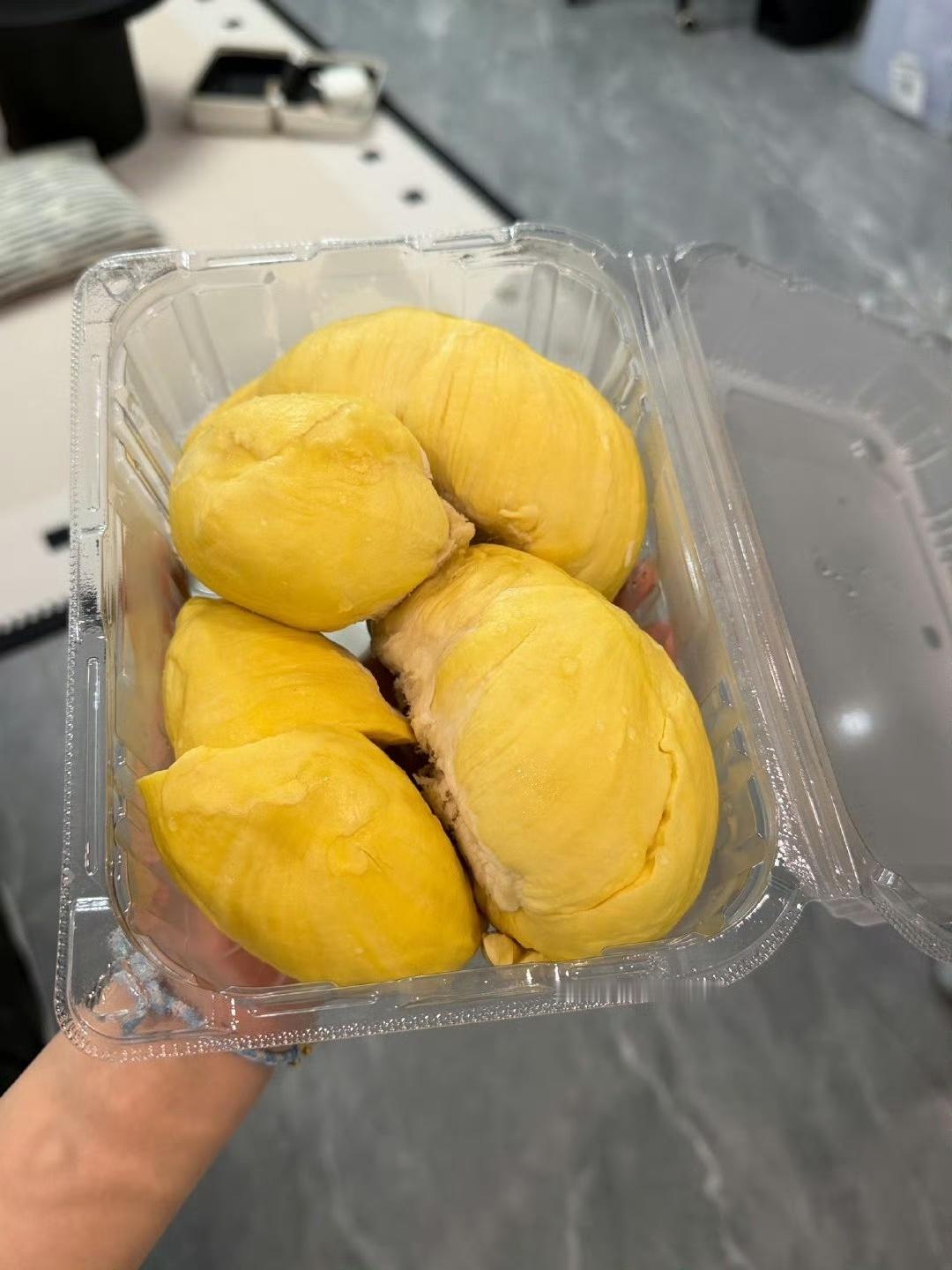只要我们一直往前走天总会亮的 ​​​