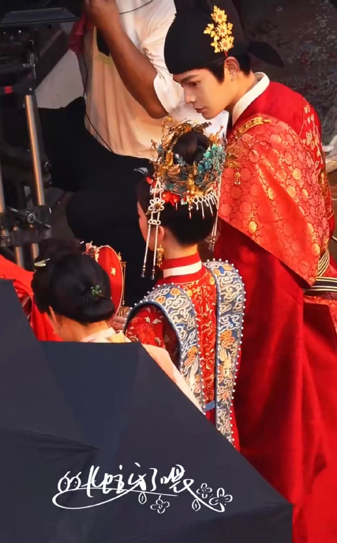 丁禹兮邓恩熙五婚CP 五婚的仪式感被他俩玩明白了！《长乐曲》的遗憾好像都在《花开