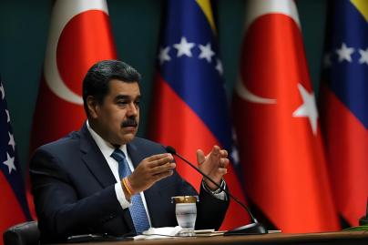 美国大军逼近，马杜罗做好了殊死一搏的准备，5000枚导弹就绪！

当地时间10月