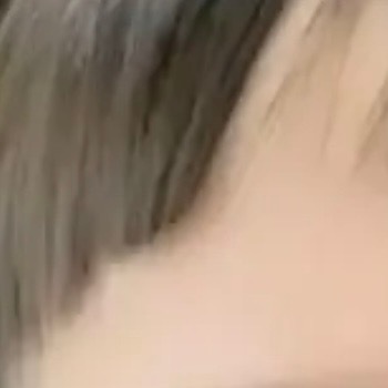 0000日行一善，从来不需要轰轰烈烈…生活里的善意，都藏在细碎小事之中。为赶路的