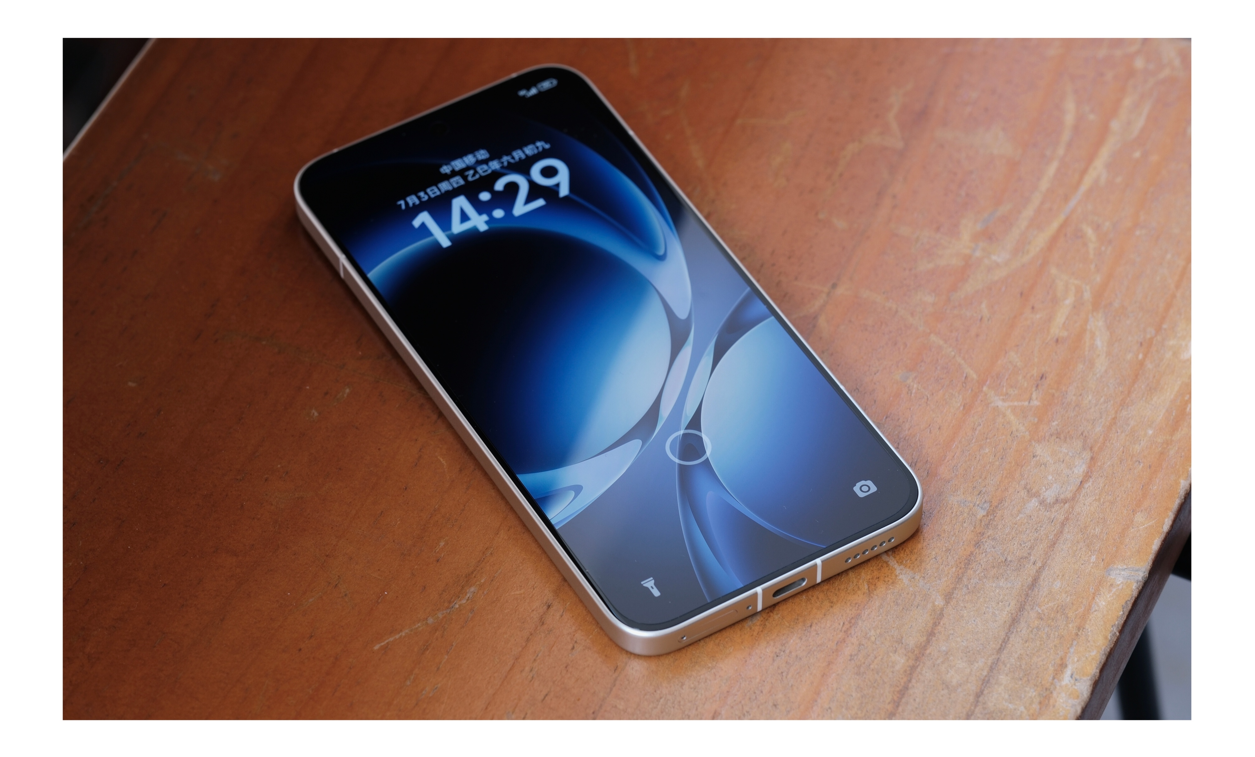 分享一组REDMI K80 至尊版的实拍～这机器用着确实挺顺手的，屏幕、质感、性