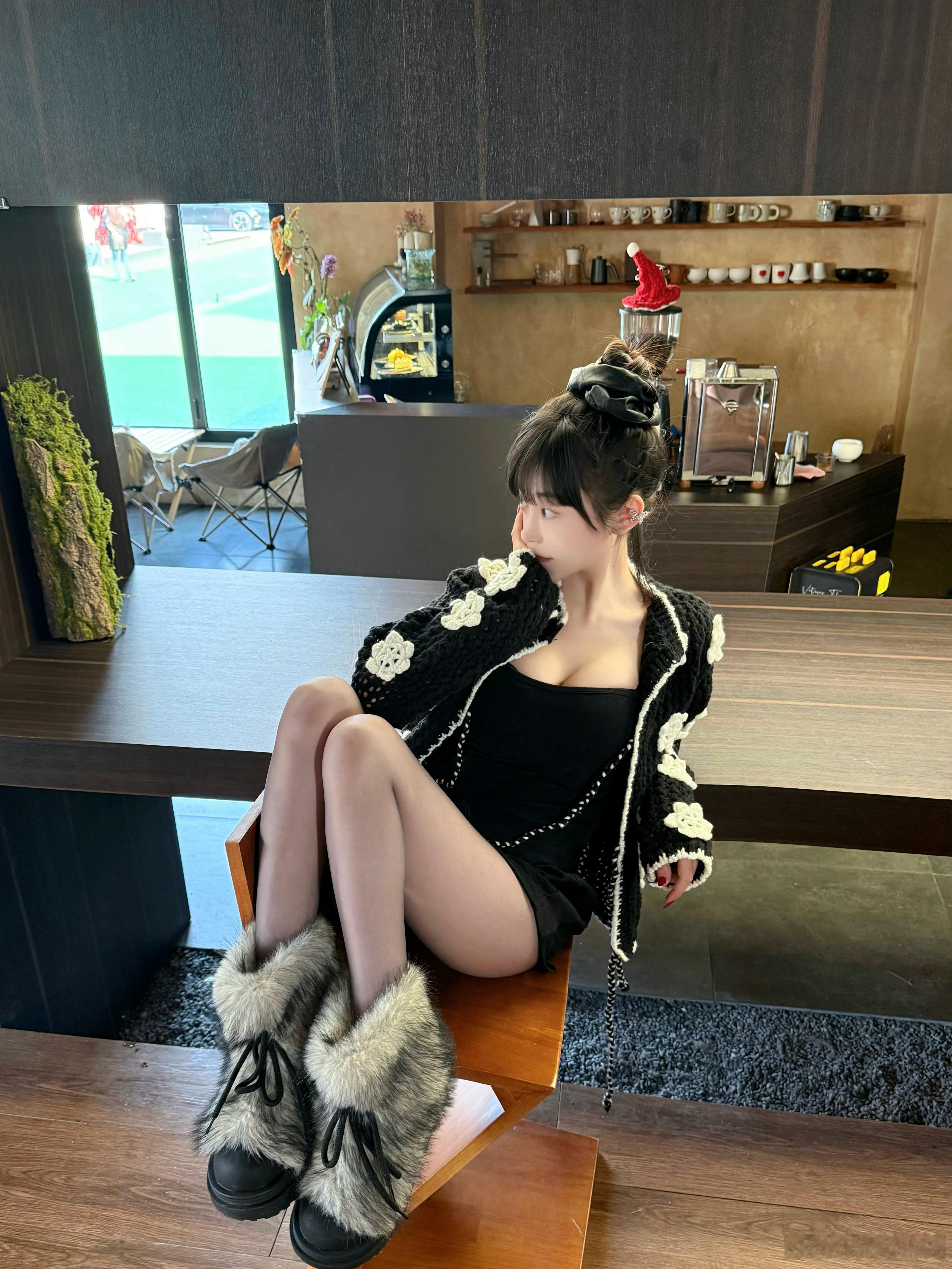 iamroosie也不知道真的假的，要的真的，那这姑娘非常有实力啊！别人都是探店