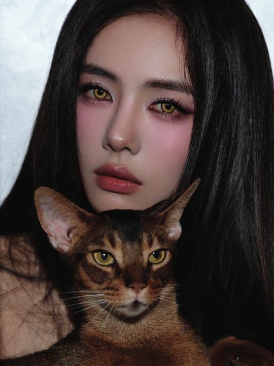 为蔡文静化的小野猫妆 战损野猫妆