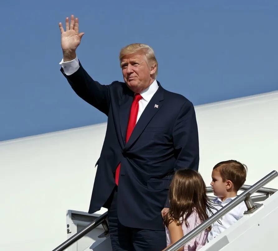 特朗普，美国史上最有钱的总统，2025年胡润榜单出来了，他有75亿美元，好多钱啊