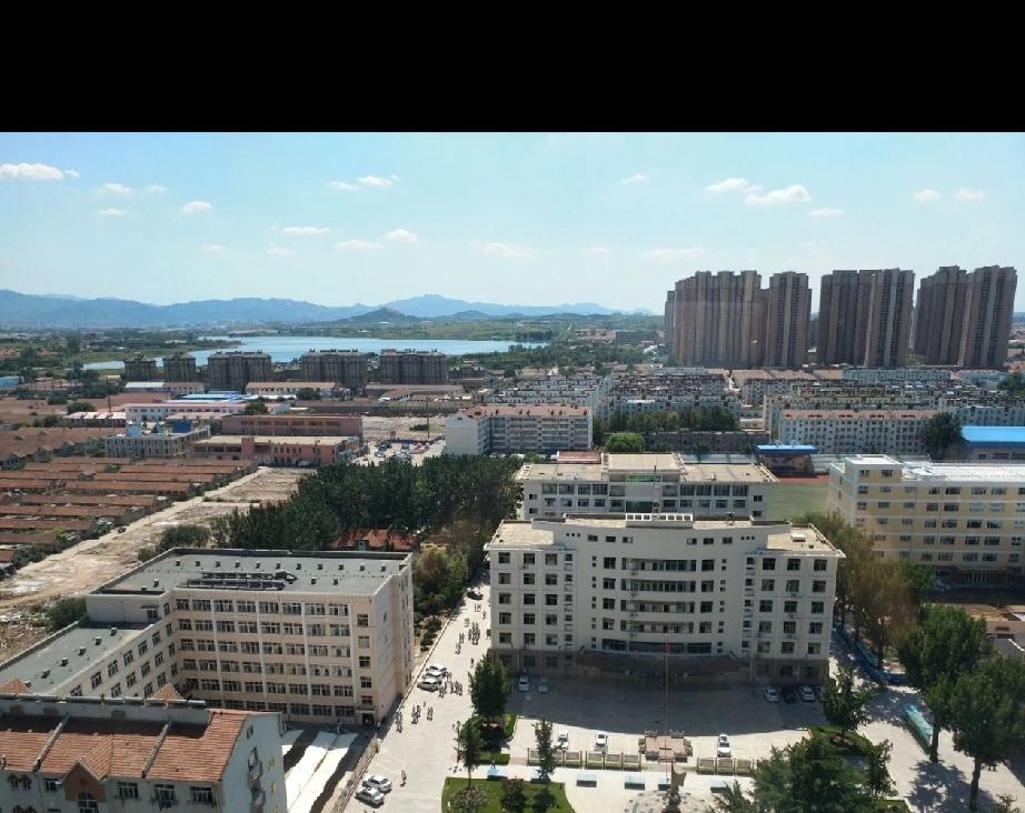 集卡领红包即墨区将对即墨一中校舍进行维修改造，对尚礼楼、尚智楼的室内及卫生间等进