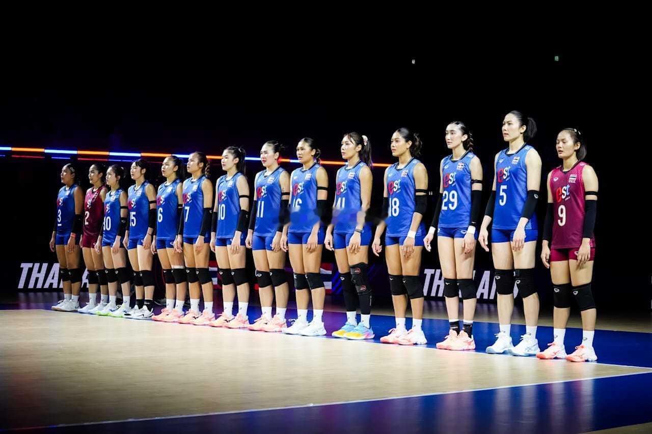 泰国女排3-0横扫巴西女排，泰国女排拿到世联赛第三场胜利，3胜8负积12分基本保
