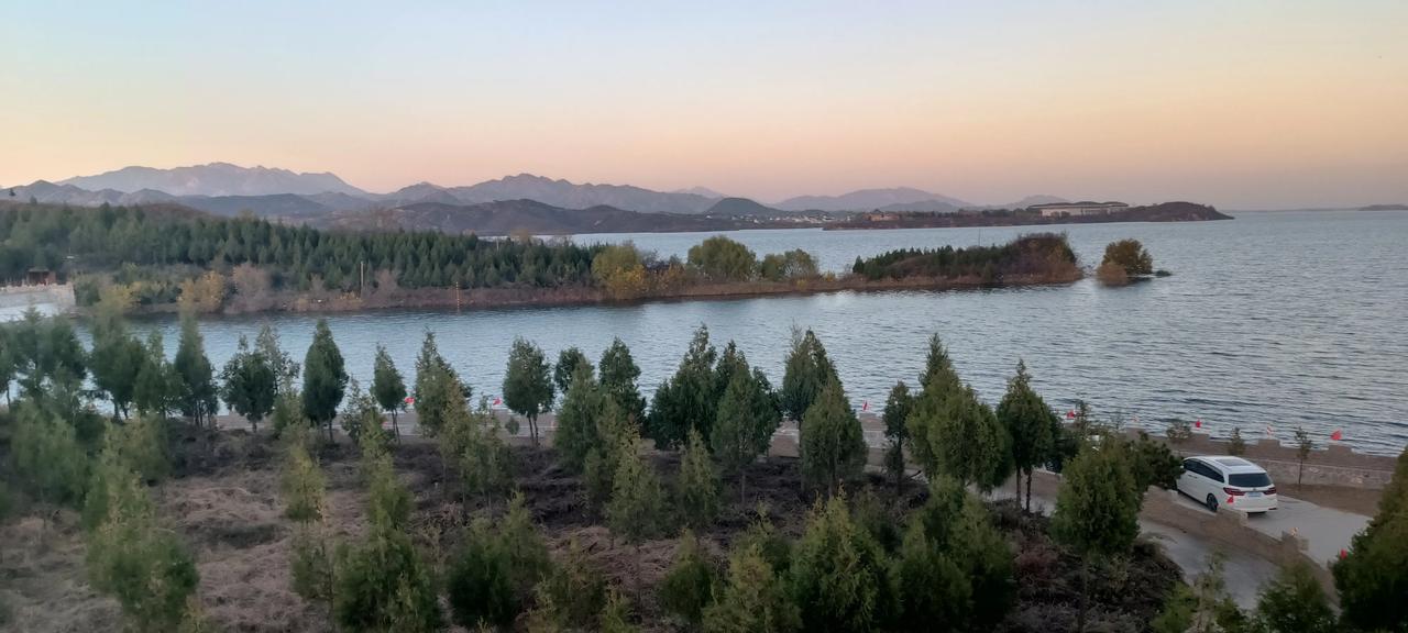 日本首相高市早苗说，台湾有事，日本将介入台海。你和日本前首相安倍晋三，还有日本前