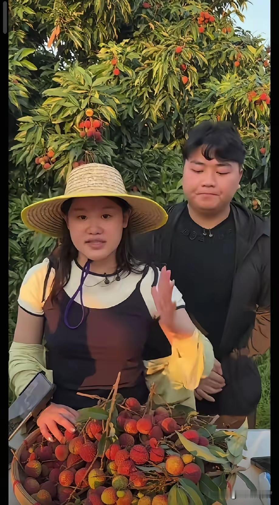 我问身边男同事，
一众跳水小姑娘，你更看好谁？
同事直接脱口而出，铁定选张家齐。