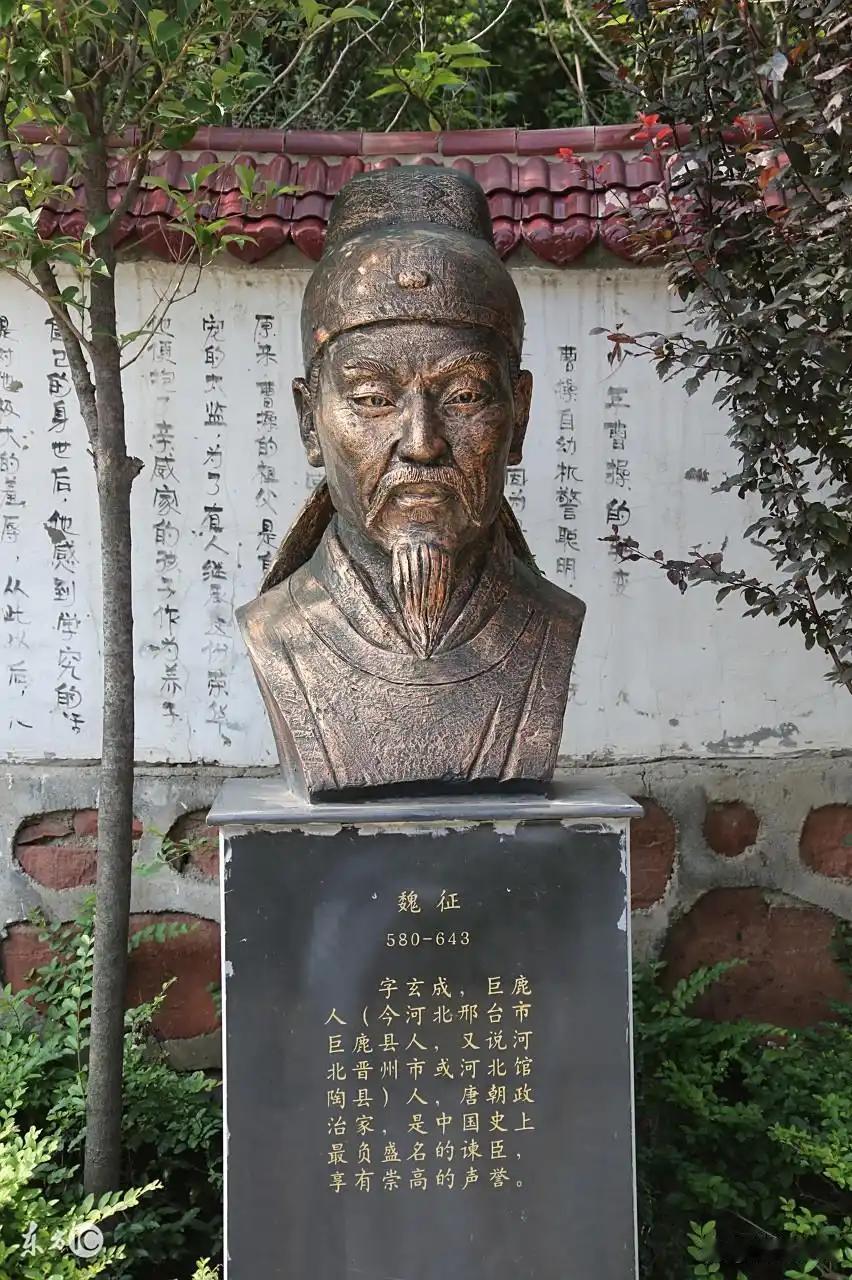 会须杀此田舍翁：李世民最愤怒的一天，被魏征逼到发疯

一天下朝，唐太宗李世民一路
