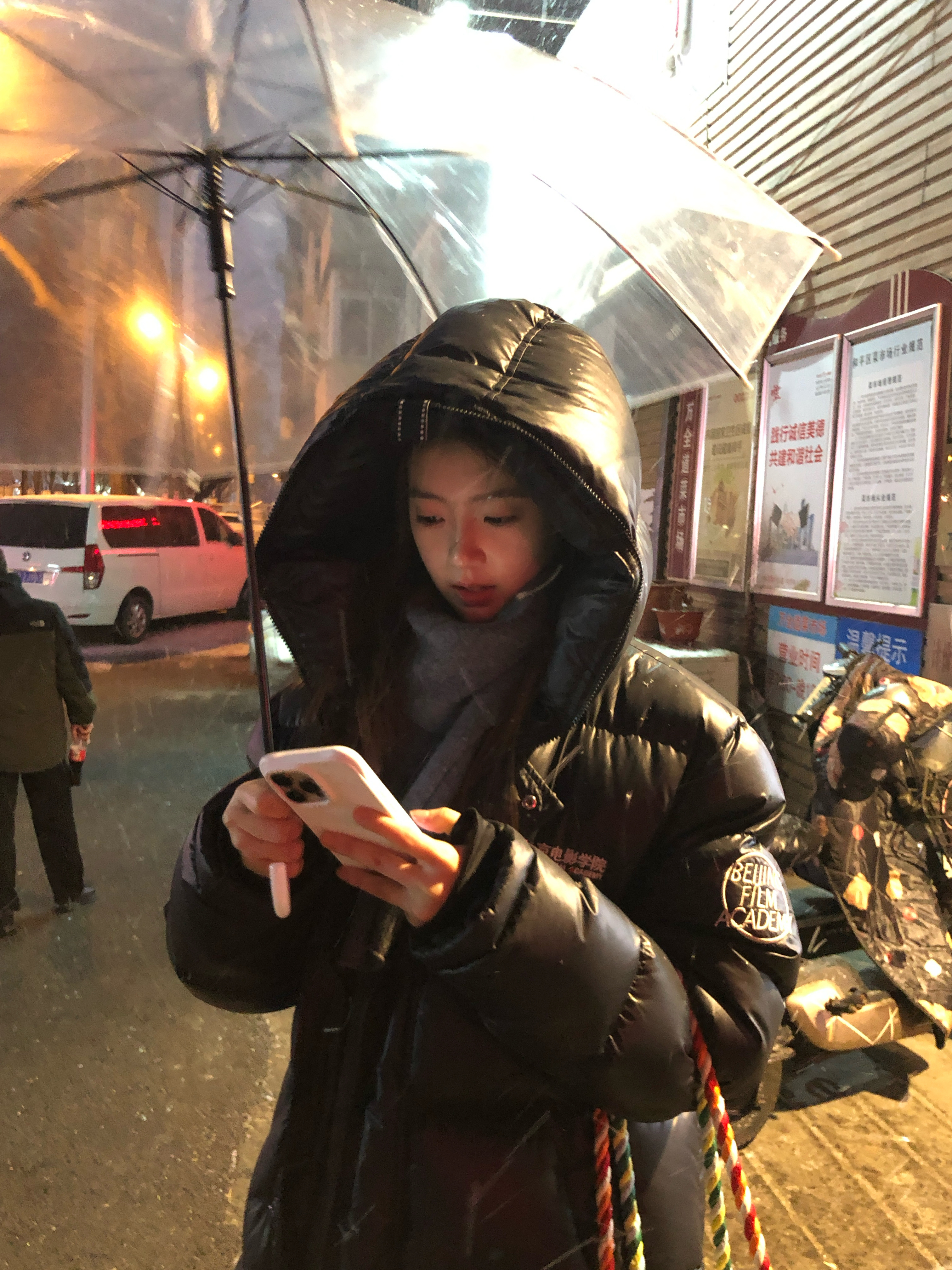 腊八节快乐呀👏🏼都吃腊八粥了嘛～🥣粥到福到腊八到明星送红运