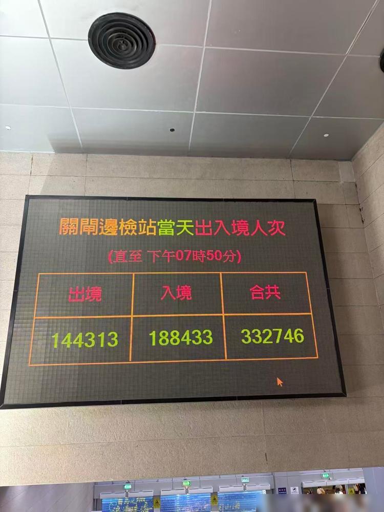 老太太去世了，发完丧，四个子女算账。

我见过不少这种场面，谁嗓门大不要紧，怕就