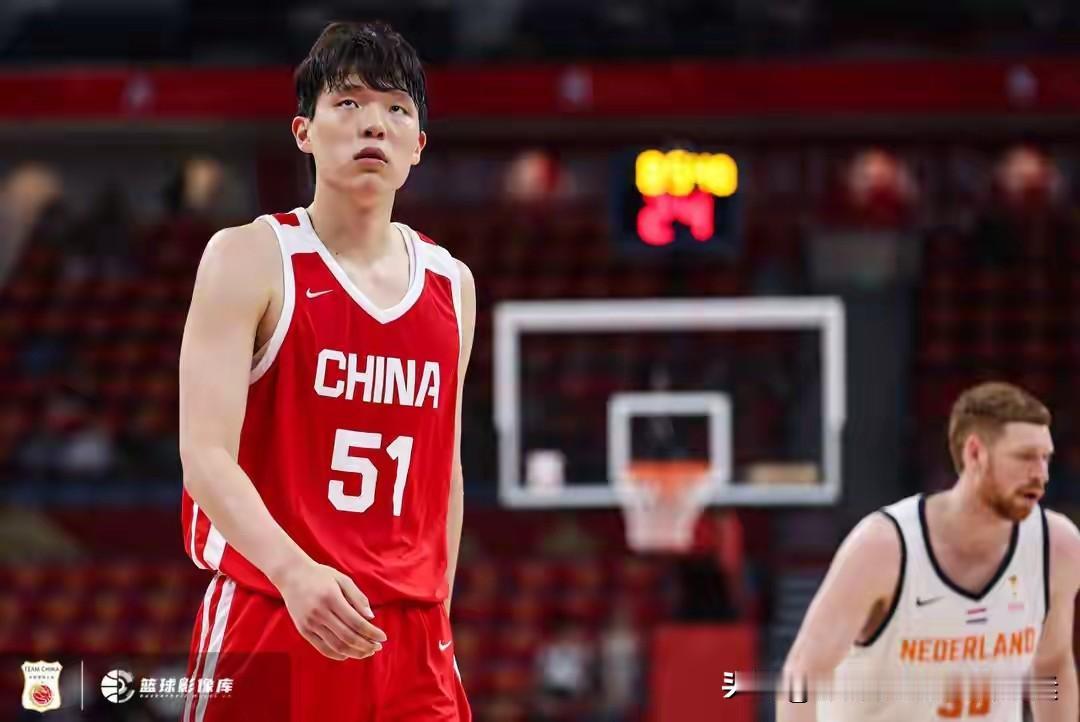 不管杨瀚森怎么样，我们都要全力以赴支持中国男篮。如果再输给中国台北队，那真是彻底
