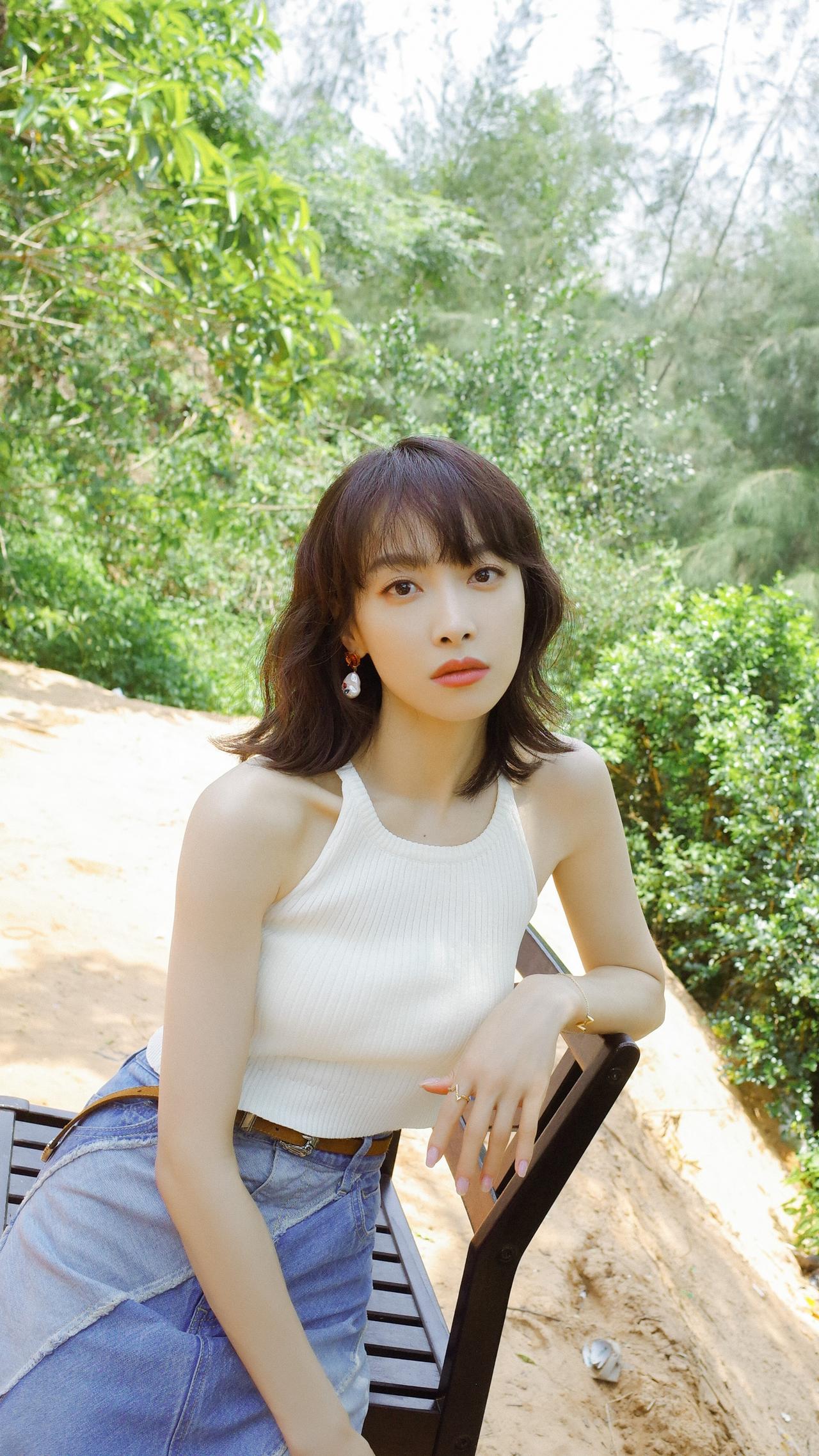 宋茜手机壁纸，夏日氛围美照组图