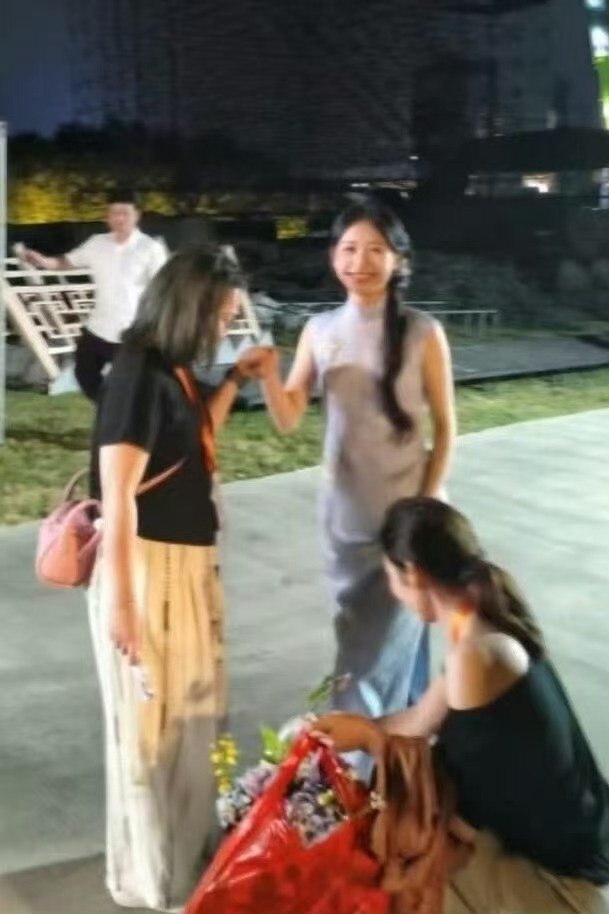 王晓慧疑似要进圈给阿嬷的情书女二王晓慧疑似进圈 后续可以蹲蹲她的动态！ ​​​