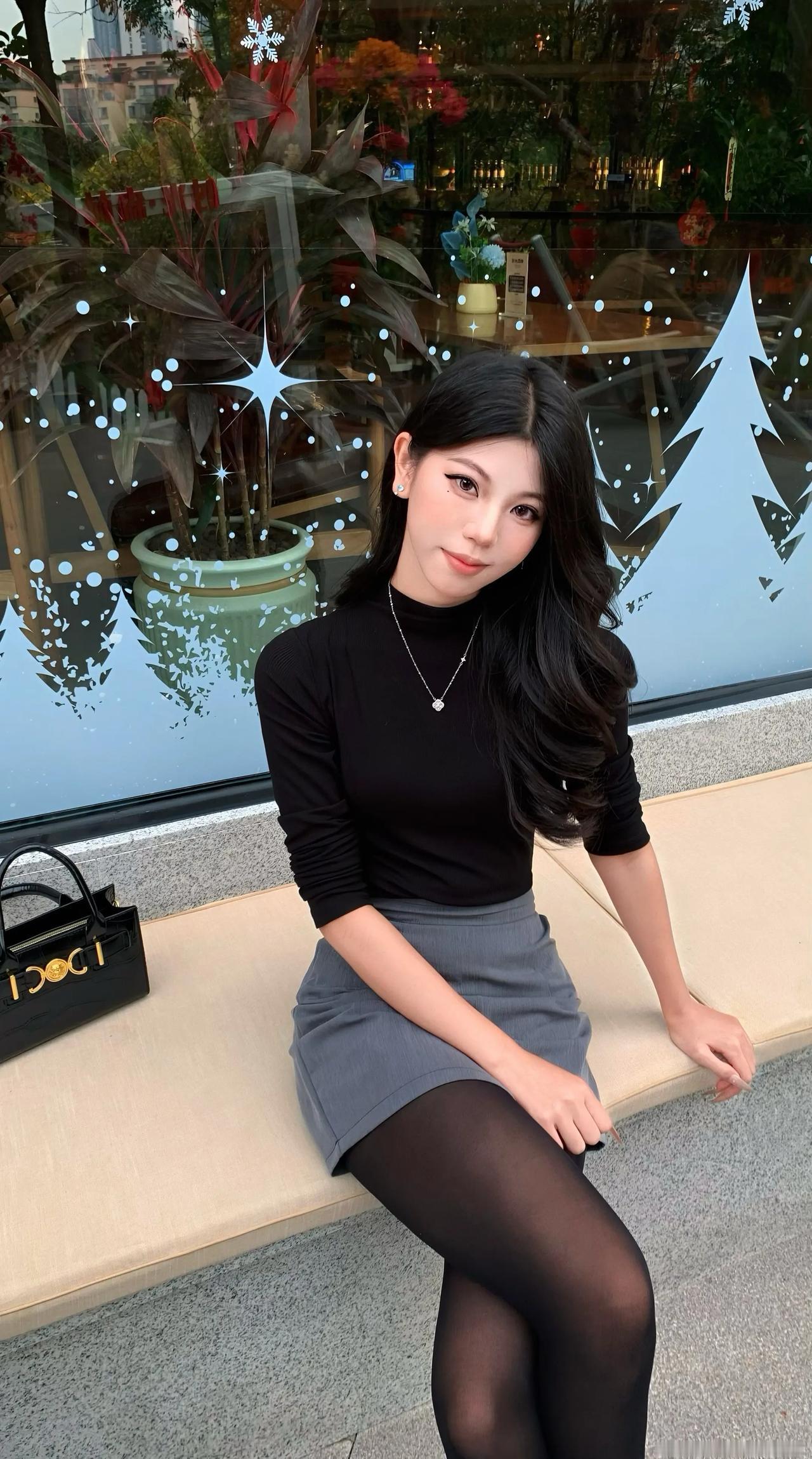 想你的时候
 盼你能收到我的真情留言。
黑毛衣穿搭 黑厚穿搭 穿衣祝福 温柔织语