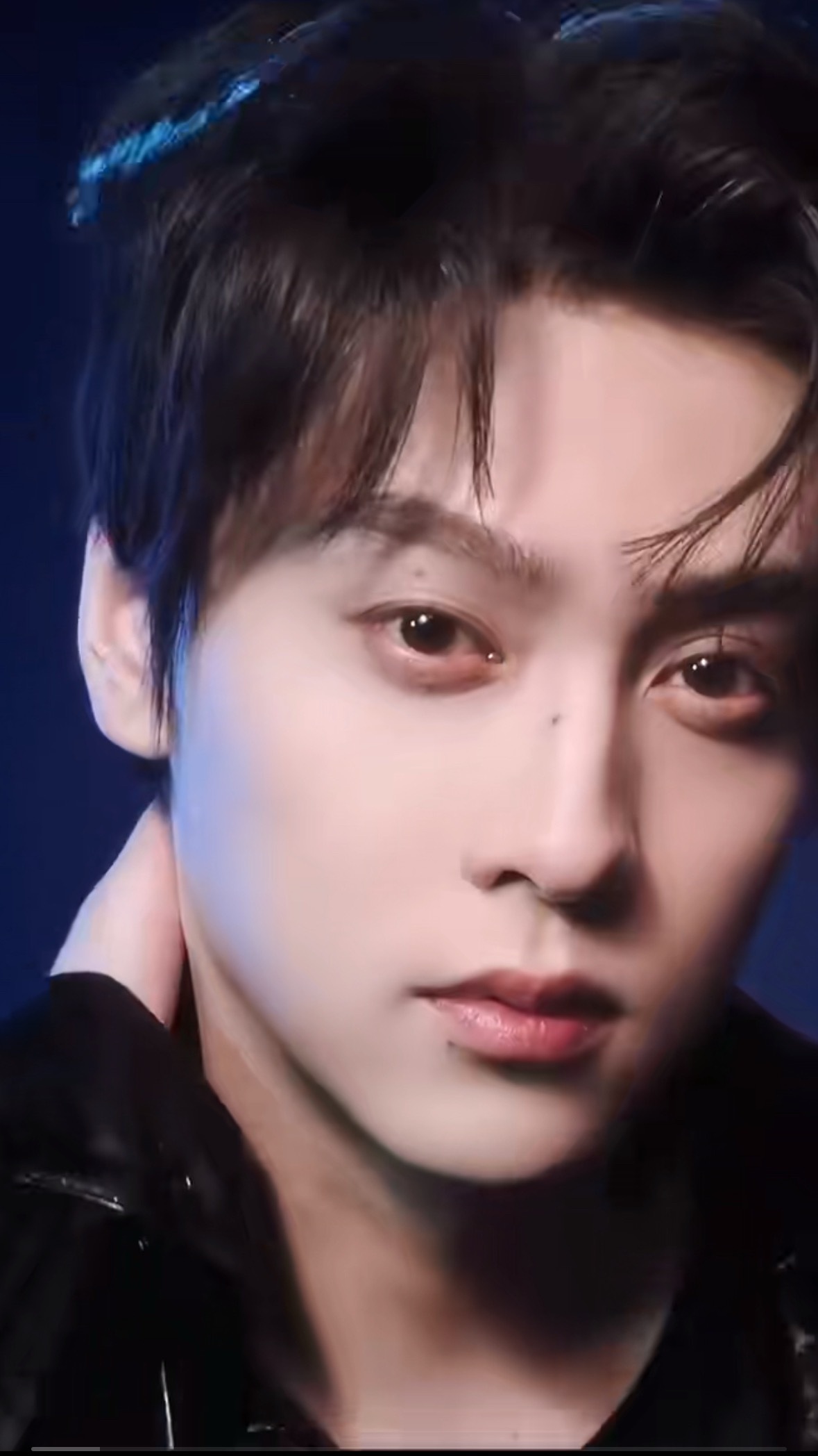 田栩宁新代言官宣怼脸截图 