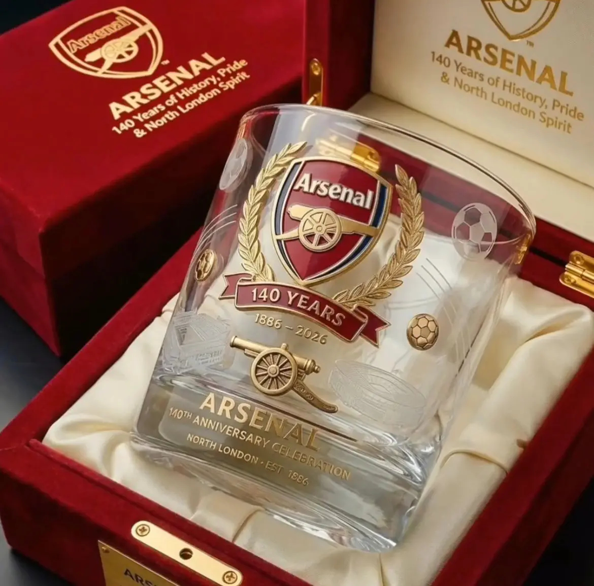 阿森纳手握6分榜首优势+剩余赛程利好，是本赛季英超冠军的最大热门，曼城虽为卫冕劲