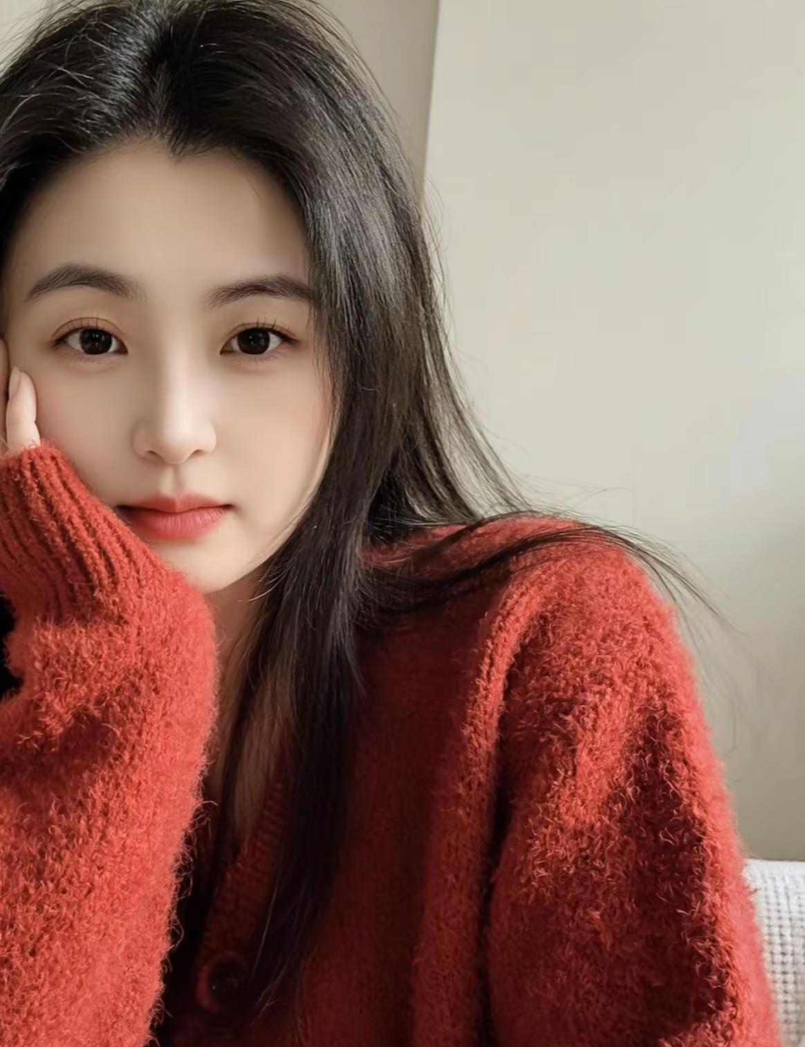 突然没那么多想要的了，只想安安稳稳的一年又一年。健康多一点，烦恼少一点，其余皆为