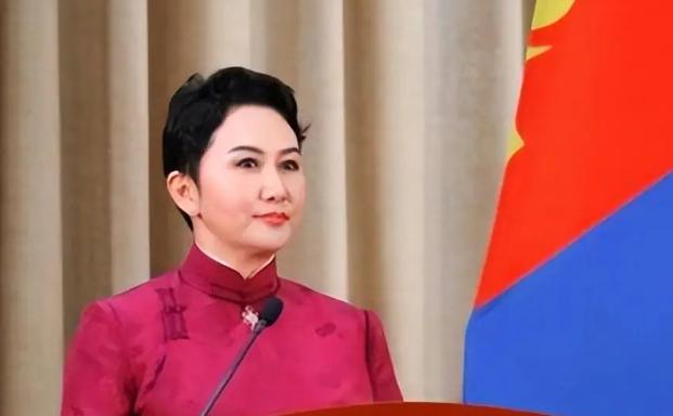 眼见到手的“鸭子”要飞，蒙古国不敢再矜持，立马给中方递出一份“邀请函”，想要拿下