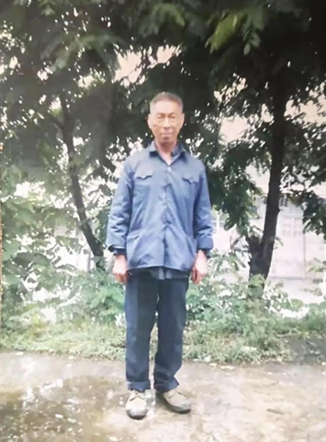 没想到这个穿粗布褂子、看着和普通贵州老农没两样的仡佬族老人，竟是当年让美军闻风丧